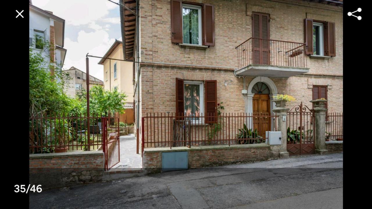 Via Del Toppo, 4 Перуджа Экстерьер фото
